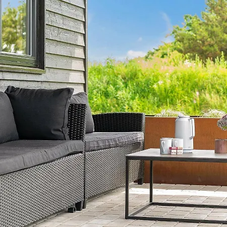 20 Person In בית נופש *